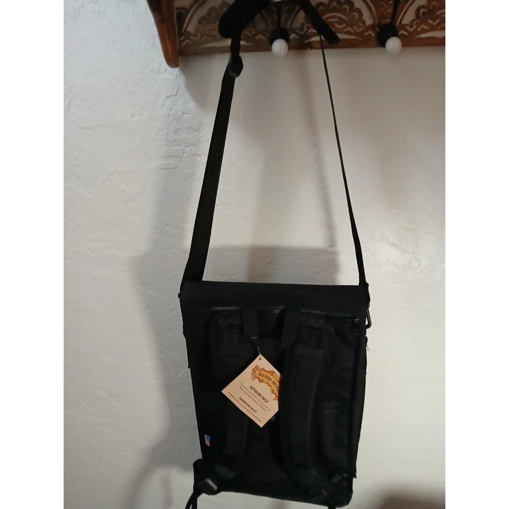 NWT Sierra Nevada Rofu Chico Network Pack Messenger Bag/Briefcase/Backpack